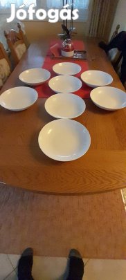 Mélytányér,egyszinü fehér.