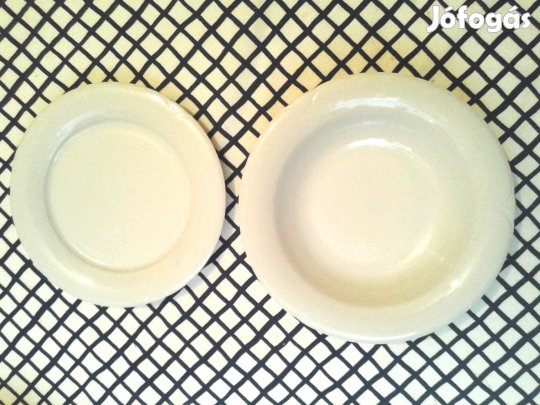 Mélytányér és süteményes tányér szett 880,-Ft