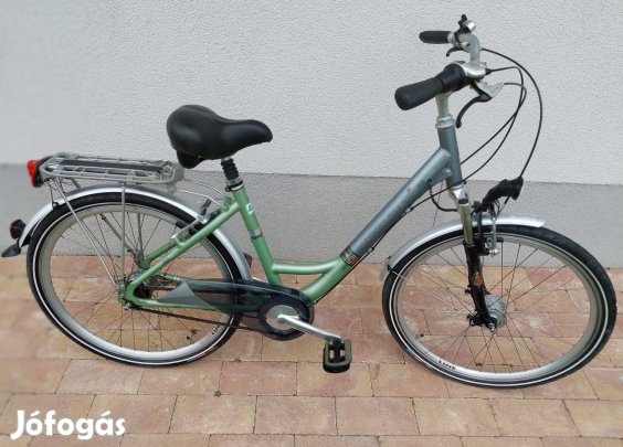 Mélyvázas, női, 26-os trekking, Shimano agyváltóval