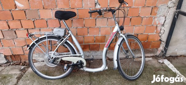 Mélyvázas elektromos kerékpár