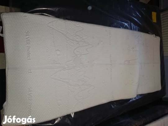Memóriahabos fedőmatrac 75x180-as újszerű szép, leszedhető mosható