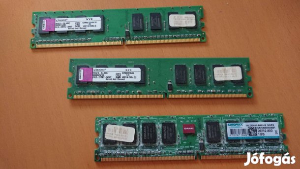 Memóriák 3 db használt