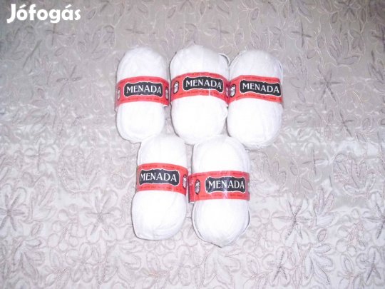 Menada fehér fonal - 250g