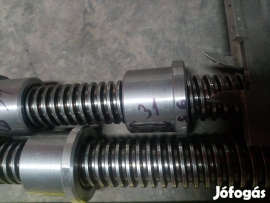 Menetes szár anyaval