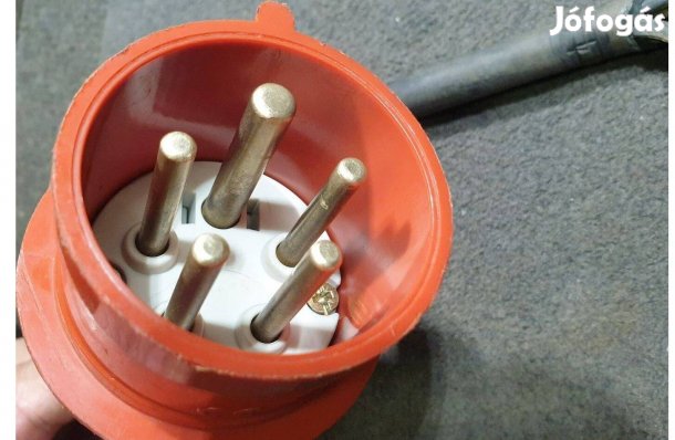 Mennekes 16A, 3 fázisú dugvilla eladó