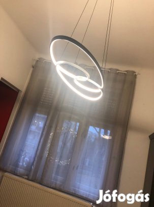 Mennyezeti lámpa