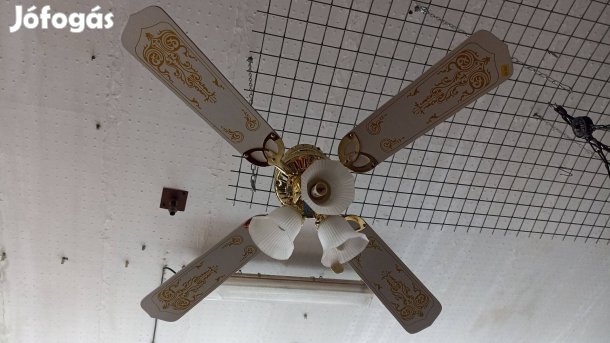 Mennyezeti ventilátor lámpa eladó