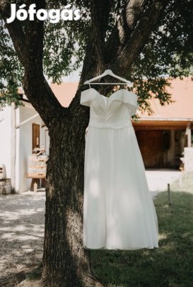 Menyasszonyi ruha