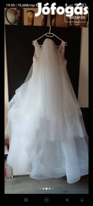Menyasszonyi ruha el vihető 
