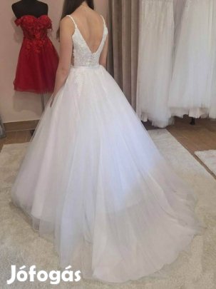 Menyasszonyi ruha eladó