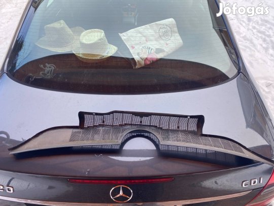 Mercedes 190 maradékok