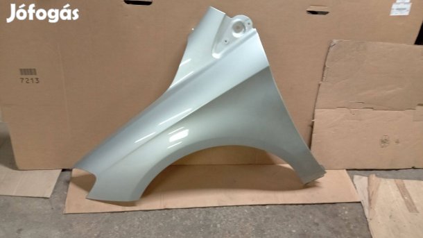Mercedes 212 E típushoz bal első sértetlen gyári sárvédő