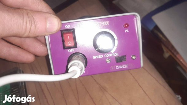 Mercedes 25000 MM vezetékes körömcsiszoló készlet