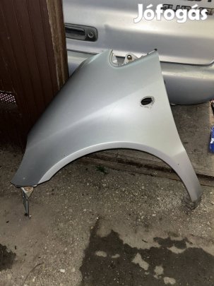 Mercedes A140 Bal első sárvédő