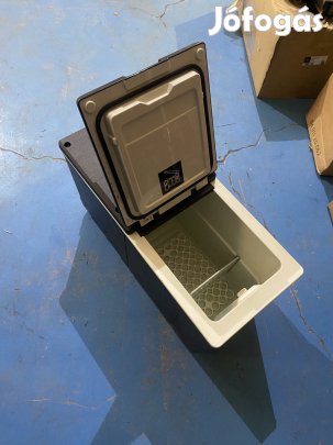 Mercedes ACTROS TGK kompresszoros hűtőláda A9608200306 9051 eladó