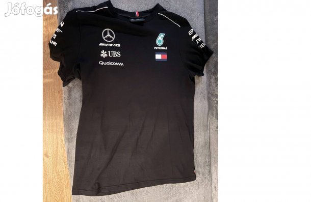 Mercedes-AMG Petronas csapat póló, Hamilton mez és sapka