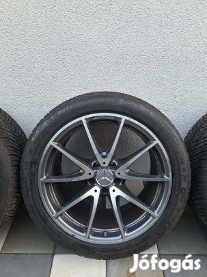 Mercedes AMG gyári 19 colos kétszéles felni téligumikkal e63 e63s w213