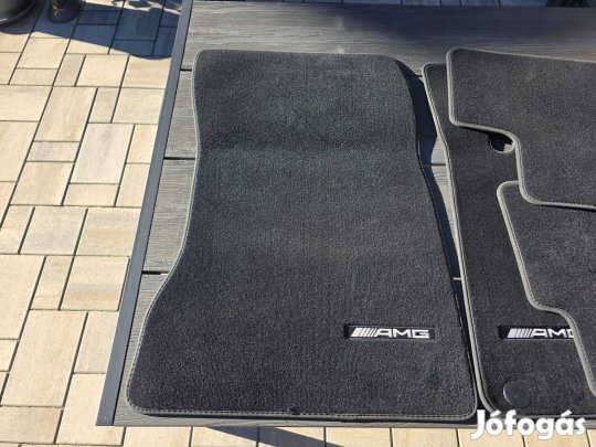 Mercedes AMG gyári szövetszőnyeg szett