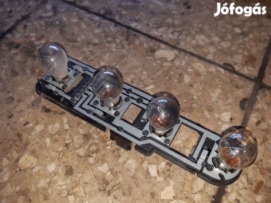Mercedes A W168 Jobb Hátsó Lámpa Foglalat