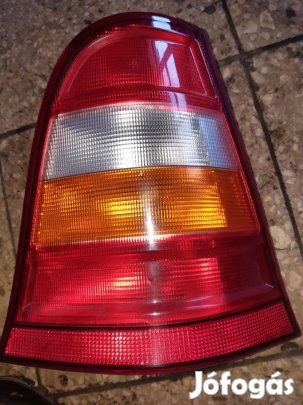 Mercedes A W168 Jobb Hátsó Lámpabúra