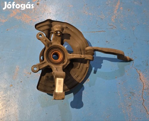 Mercedes A (W176), B (W246), CLA, GLA bal első tengelycsonk -