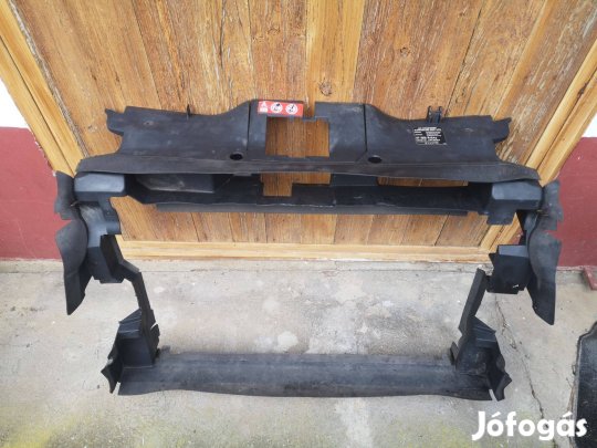 Mercedes A osztály W169 hűtő körüli keret