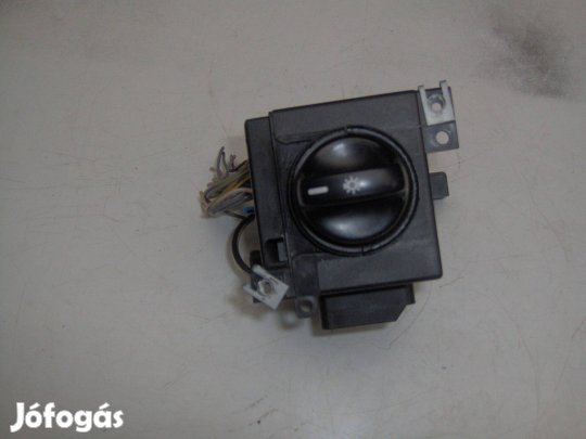 Mercedes A világitás kapcsoló