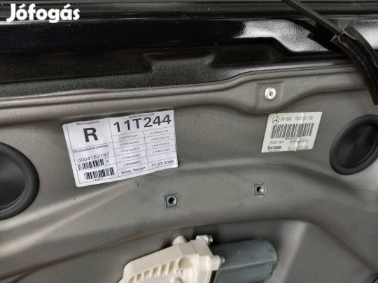 Mercedes B 180 2.0 Jobb első ajtó eladó.  komplett.