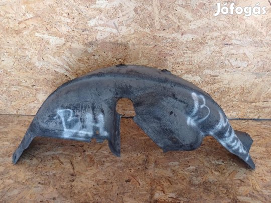 Mercedes B Class W245 (2005-2011) Bal hátsó Dobbetét Kerékjárati Műan