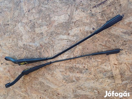 Mercedes B Class W245 (2005-2011) Első Ablaktörlő Kar Pár