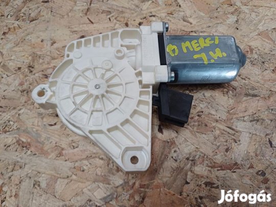 Mercedes B Class W245 (2005-2011) Jobb Hátsó Ablakemelő Motor