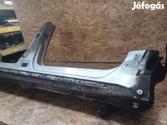 Mercedes B Class W245 (2005-2011) Jobb Küszöb