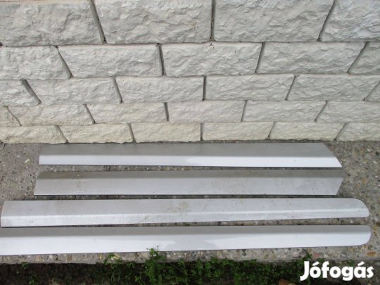 Mercedes B osztály diszléc, gyári