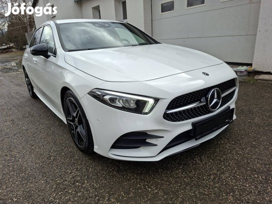 Mercedes-Benz A 180 AMG Line 101000 KM ! Navi !...