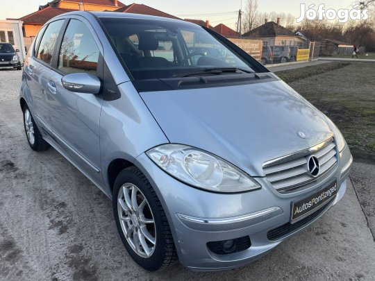 Mercedes-Benz A 200 Elegance // Ülésfűtés // Kl...