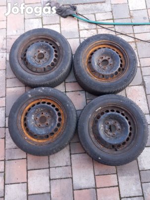 Mercedes-Benz A, B lemezfelni 