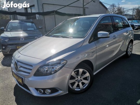 Mercedes-Benz B 180 CDI Blueefficiency (Automat...