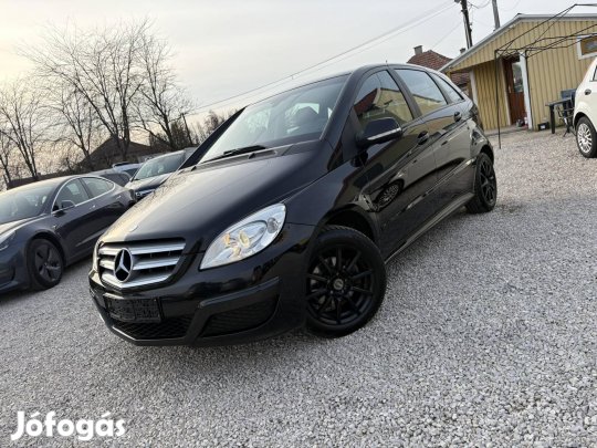 Mercedes-Benz B 200 Automata Kamatmentes Részle...