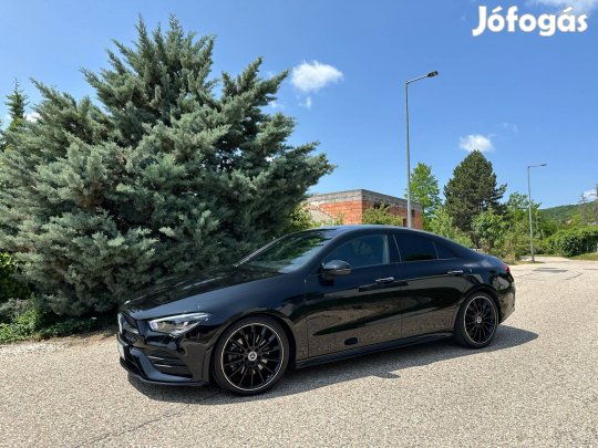 Mercedes-Benz CLA 200 d AMG Line 8G-DCT