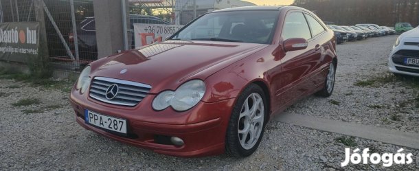 Mercedes-Benz C 200 Kompressor Sportcoupe 1.5 é...