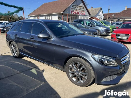 Mercedes-Benz C 200 T Bluetec d LED.Navi.Szervi...
