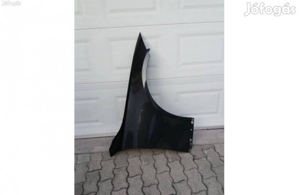 Mercedes-Benz C Klass 2023 Jobb első sárvédő