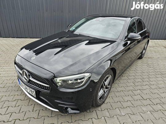 Mercedes-Benz E 220 d 4Matic 9G-Tronic