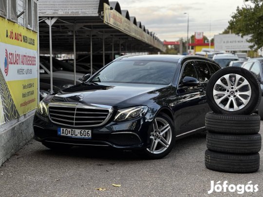 Mercedes-Benz E 220 d 4Matic 9G-Tronic ITT és M...