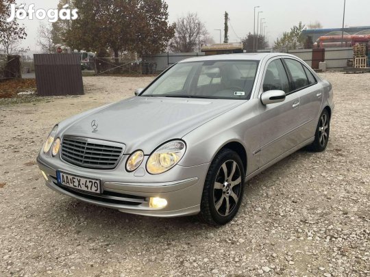 Mercedes-Benz E 240 Elegance (Automata) Magyaro...