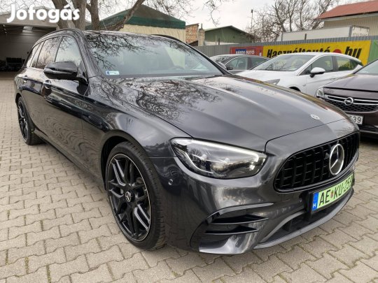 Mercedes-Benz E 300 de T 9G-Tronic Plug-in hybr...