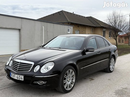 Mercedes-Benz E 320 CDI 4Matic Avantgarde (Auto...