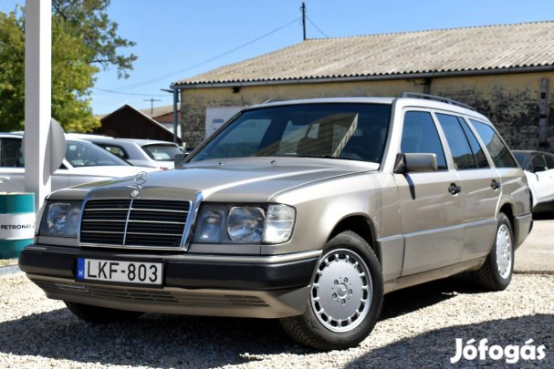 Mercedes-Benz E-Osztály 250 D Westfalia Tetőabl...