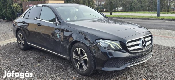 Mercedes-Benz E-Osztály E 220 d 9G-Tronic MAGYA...