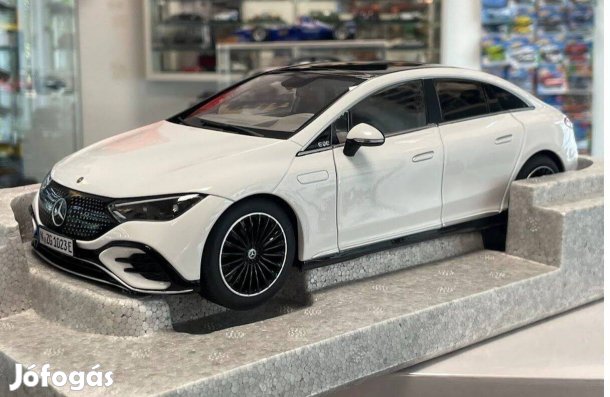 Mercedes-Benz Eqe V295 2022 1:18 1/18 Nzg 1023/41
